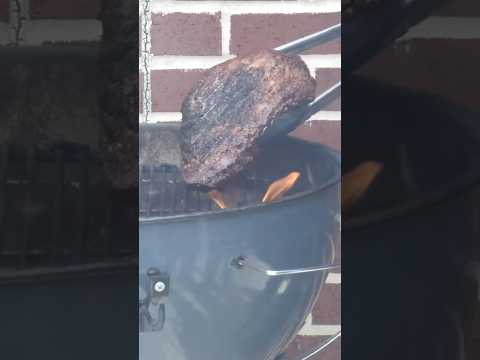 Do You like A Well Seared Steak??? #grilling #beef #shorts