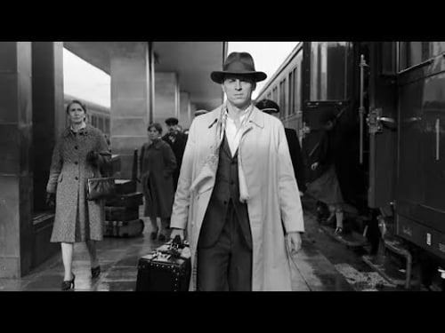 Finally Trying Black and White Street Photography (inspired by TV and Movies)