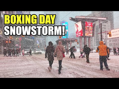 Boxing Day Winter Storm | Downtown Toronto Walk (2025)