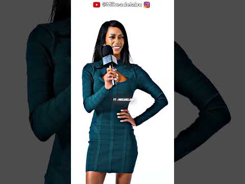 Is that how models walk? 😂