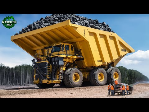 Top 9 Biggest Mining Dump Trucks In The World 2025