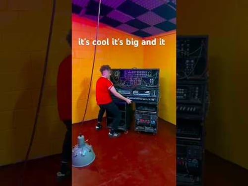 HOW QUICK IS IT TO SET UP THE SYNTHESIZER #musicalinstrument #technology #science