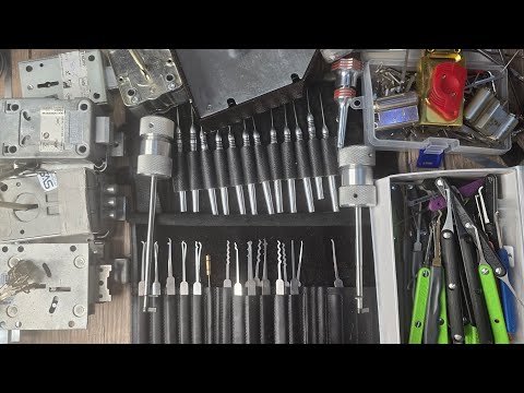 Master Keys and Professional Lock Picking Training. Courses Exposed: Apache Master
