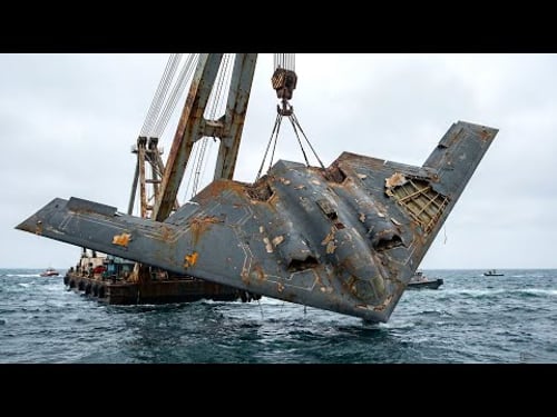 The $2.3 Billion B-2 Spirit Stealth Bomber — The Truth Behind America’s Most Expensive Jet