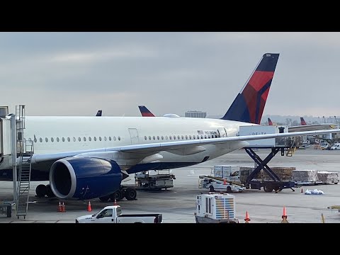 Los Angeles (LAX) πΊπΈ ~ Sydney (SYD) π¦πΊ - Delta Airlines - Airbus A350-900 - Full Flight