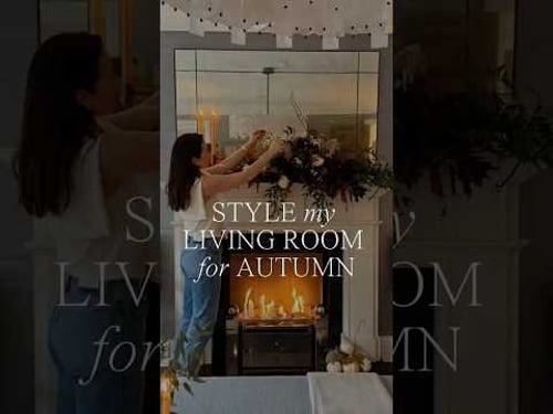 Bringing a little autumn warmth to my living room 🍂