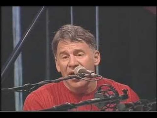 Stephen Schwartz Performs "Corner of the Sky"