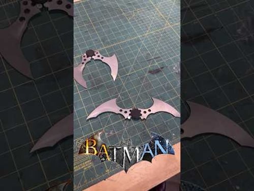 Metal Folding Batarangs (Batman Arkham) #batman #batmanarkhamknight