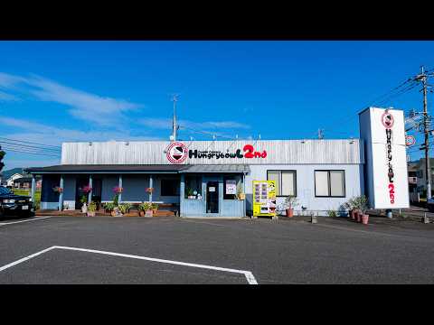 40歳ボディビルと飲食店長の二刀流を極めるヤバすぎ店長がいるロードサイド人気店の1日に密着した。