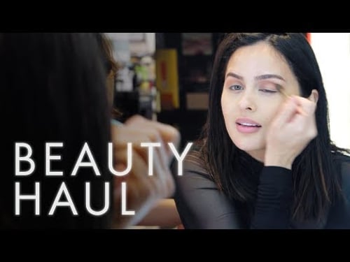 We Gave Christen Dominique $150 and 30 Minutes to Do Her Makeup at Sephora | Beauty Haul | ELLE