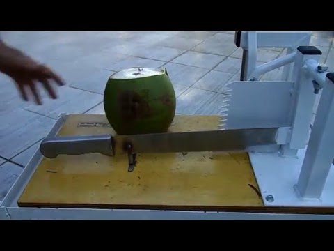 Cortador e furador de coco ACIMA