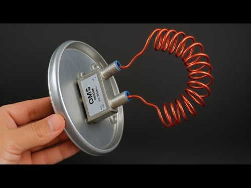 Connect the Splitter with a Spring – This DIY Antenna Will Satisfy Millions of People! 📡