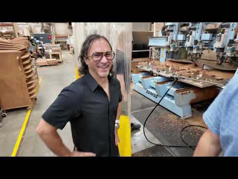 🎸 Inside the Gibson Custom Shop | Gibson Made to Measure Factory Tour 🎥