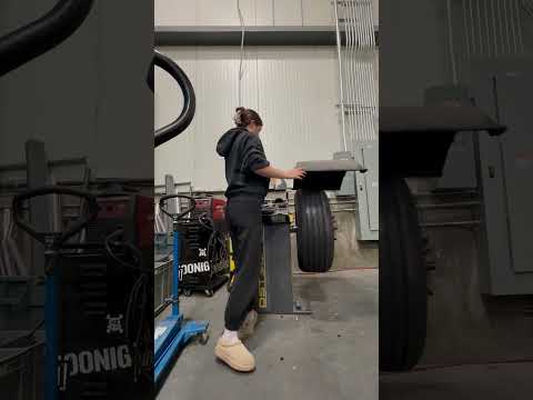 Changing Tires With Lia Block