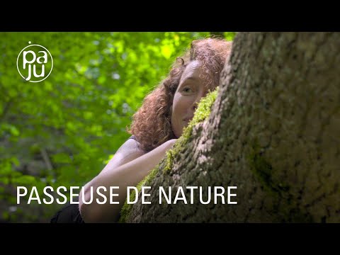 Diane fait découvrir la magie des forêts et des plantes de sa région
