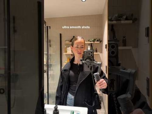 The Secret to Smooth iPhone Transitions using 360° Pan Rotation 🔄 #tech #iphone #gimbal #iphonehack