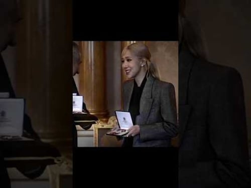 rosé looks so elegant✨ #shorts