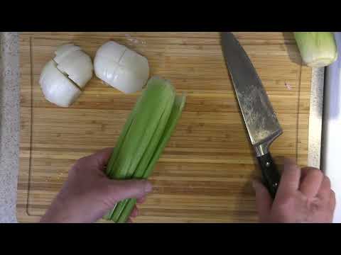 How to Make New England Clam Chowder ~ From a New Englander!