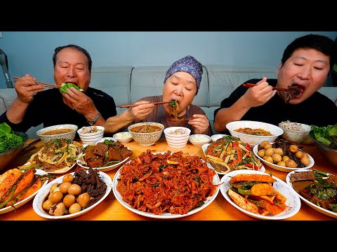 Korean homemade hearty meal! Japchae, stir-fried pork - Mukbang eating show