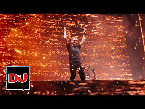 Armin van Buuren live at A State of Trance London, Silverworks Island