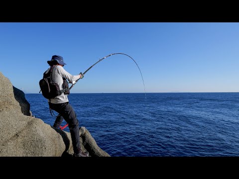 Taking on an unprecedented super-sized quest! 59 hours of survival on a remote southern island. 3...