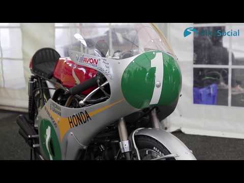 Six-cylinder Honda RC165 ridden! Inc. Jim Redman and Stuart Graham interview