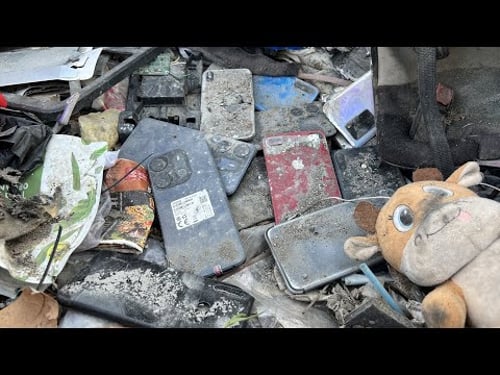 Wow...!😲 It A lots Of Abandoned Phones In Garbage Dump! Restore Diy iPhone 8 Plus Cracked