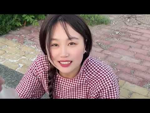 七年没见的前女友,再次遇见她 看到她的经历,心里五味杂陈的。#农村生活 #乡村守护人 加油按妮#记录真实生活 #乡村守护人 #我的乡村生#记录真实生活