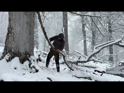 48 Hours Solo Survival in a Wild Snowstorm |Winter Bushcraft Shelter & Heavy SnowCamping