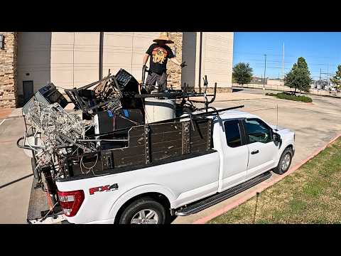 Curbside Scavenging "Betty White Back At It!"