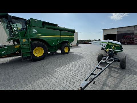 Нарешті розпочався сезон збирання соняшника