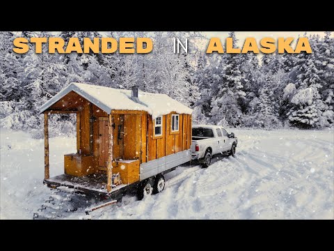 Weathering a Surprise Snowstorm in a Cozy Self-Built Cabin on Wheels || Stranded in Alaska