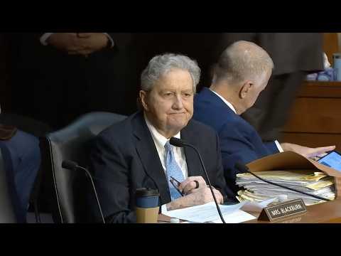 Kennedy questions Treasury Secretary Scott Bessent on poverty data in Senate Banking Committee