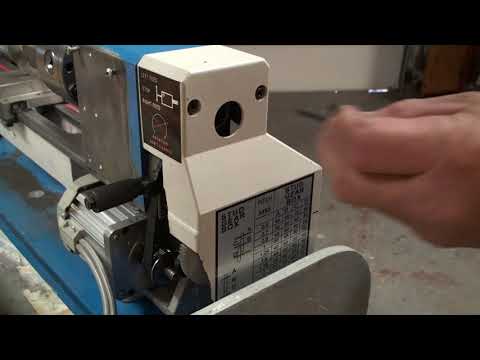 Mini Metal Lathe 1 HP Servo Motor 750 Watt Computer controlled with threading and gears