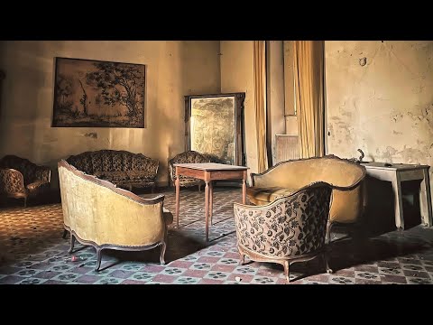 Untouched ABANDONED MANSION Frozen In Time! Everything Left Inside