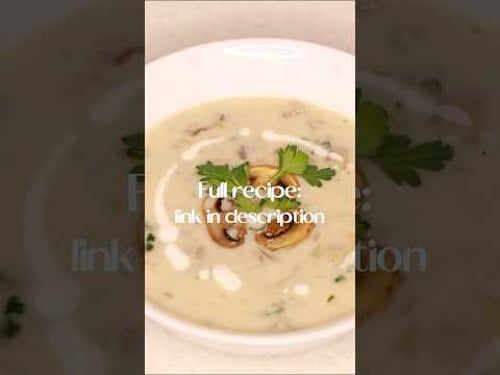 Easy creamy mushroom soup! #mushroomsoup #souplovers #souprecipe