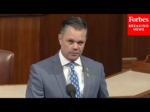 'Support The Viability For Farmers': Zach Nunn Calls To Increase Biofuel, Ethanol Production In US