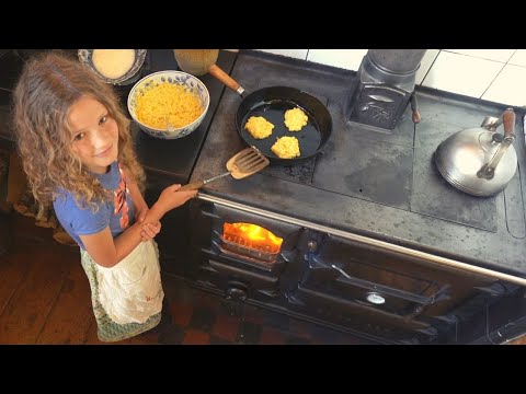 Cooking with Fire | Sweetcorn Fritters on the Stovetop