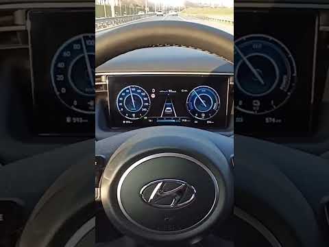 Hyundai Tucson full hybrid guida autonoma