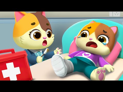 Kitten Doctor to the Rescue🚑 | Policeman, Fireman 🚓 🚒 | Nursery Rhymes | Kids Songs | BabyBus