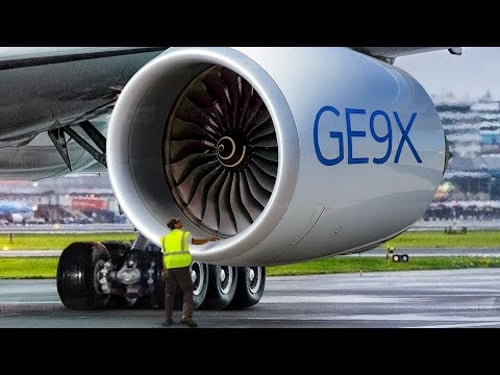 The Crazy Evolution of the World Largest Jet Engines Ever Built