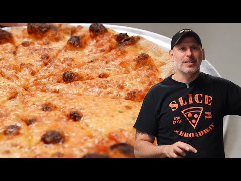 This Secret Cheese Blend Keeps Taking The Crown For Best Cheese Slice In 2025