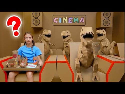 सिनेमा हलमा डायनासोर र रोबोटहरू! 🦖🤖 के एभा बच्न सफल होलीन्?