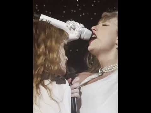 "Florida!!! Live From The Eras Tour" estará disponible en SOLO UNAS HORAS... 🤍🫶 #taylorswift