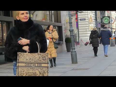 WINTER 5° DECEMBER 2025 WHAT PEAPLE ARE WEARING ON THE STREETS, STREET STYLE VIENNA