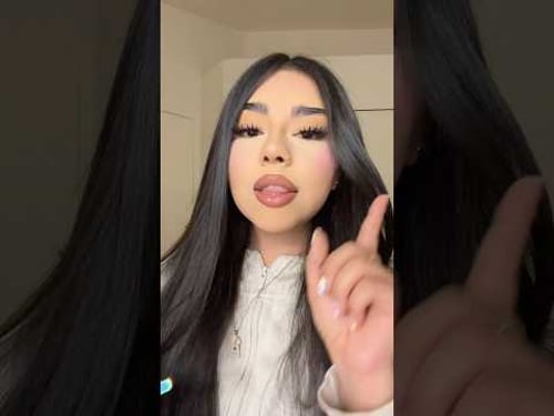 Do you poke your nose like this?🤭 lol.. #makeup #makeuptutorial #beautyhack #beauty #hack #girl