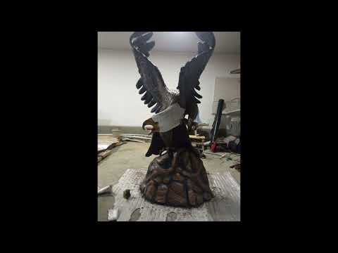 Скульптура орла для сада арт бетон