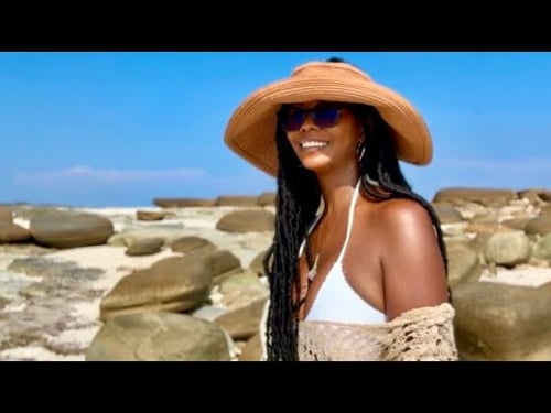 My Soft Life! Solo Living in Panama π΅π¦ Contadora Day Trip