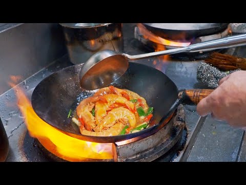 Art of Wok Skills!Cooking with Extreme Powerful Fire, Taiwan Stir Fry / 晚上不要看!海鮮熱炒, 大民生平價海鮮