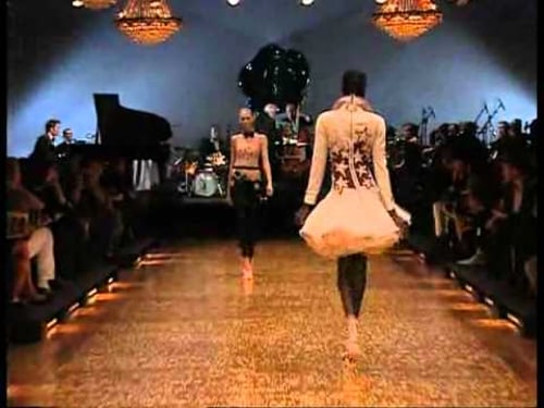 Viktor & Rolf Spring 2007 Fashion Show (Full)